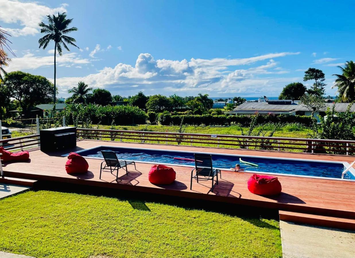 Red Hibiscus Villas Rarotonga Exteriör bild
